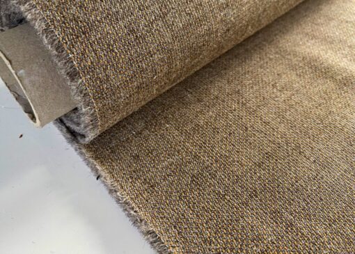 Kvadrat Clara 2 273 grijsbruin camel