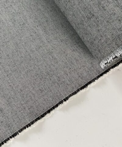 Kvadrat Basel 126 wit zwart