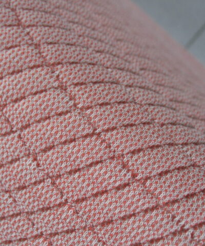 Kvadrat Febrik Apparel 0623 roze roomwit
