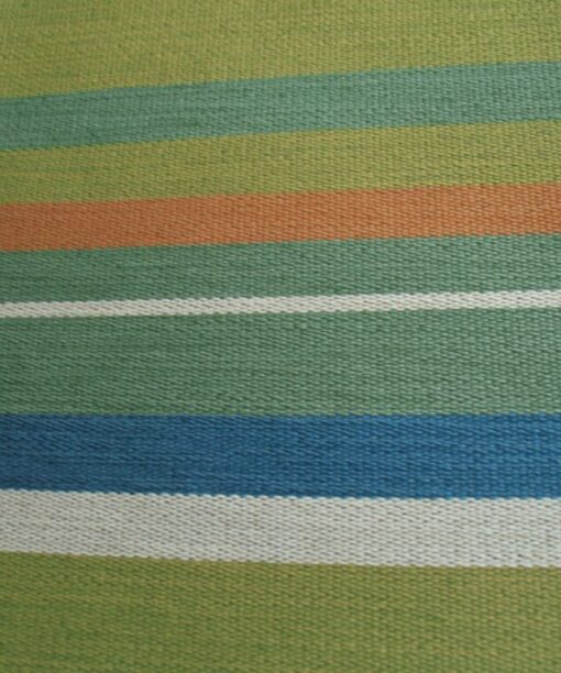 Kvadrat Bjorg 766 groentinten