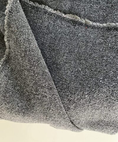 Kvadrat Tundra 2 187 donkergrijs bouclé