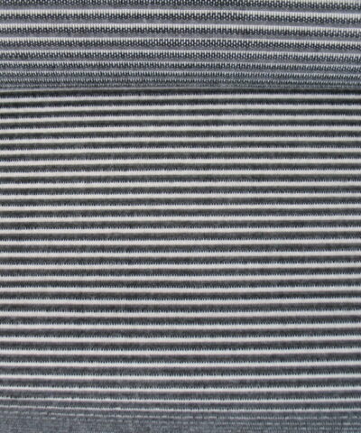 Kvadrat Chicago 129 roomwit zwart