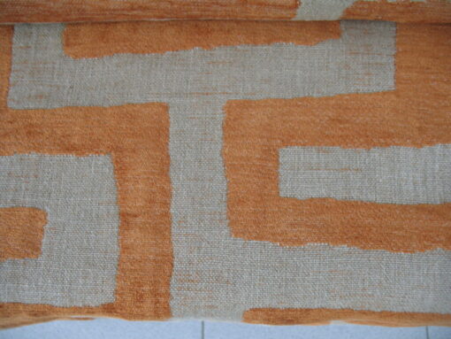 patroon oranje beige meubelstof