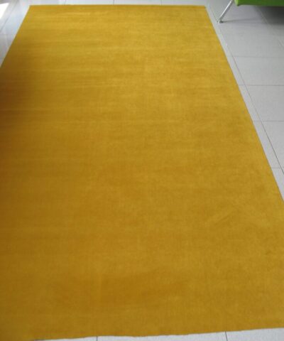 velours okergeel goud