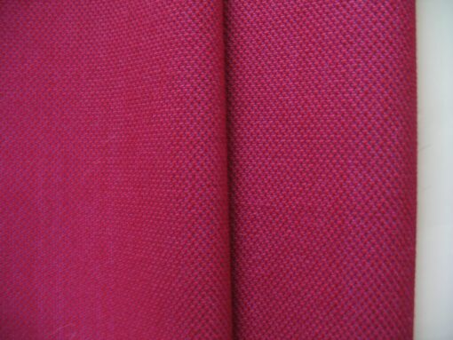 Kvadrat Steelcut Trio 653 fuchsia roze