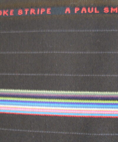 Maharam Bespoke Stripe 003 Paul Smith bruin streeppatroon
