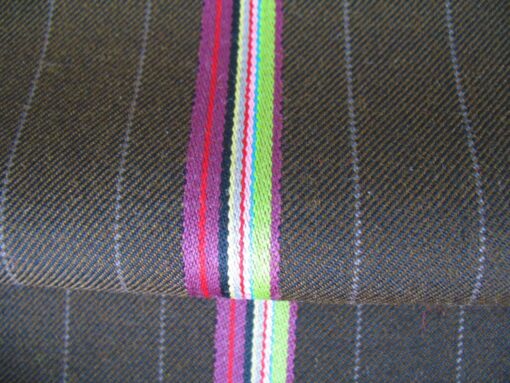 Maharam Bespoke Stripe 003 Paul Smith bruin streeppatroon