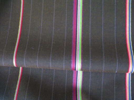 Maharam Bespoke Stripe 003 Paul Smith bruin streeppatroon