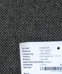 Kvadrat Hallingdal 65 173 zwart grijs