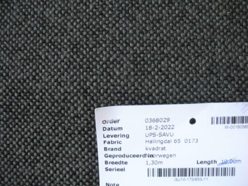 Kvadrat Hallingdal 65 173 zwart grijs