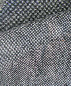 Kvadrat Hallingdal 65 166 zwart creme wit