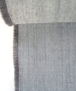 Kvadrat Remix 3 126 taupegrijs cremewit