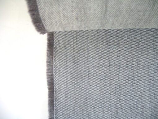 Kvadrat Remix 3 126 taupegrijs cremewit