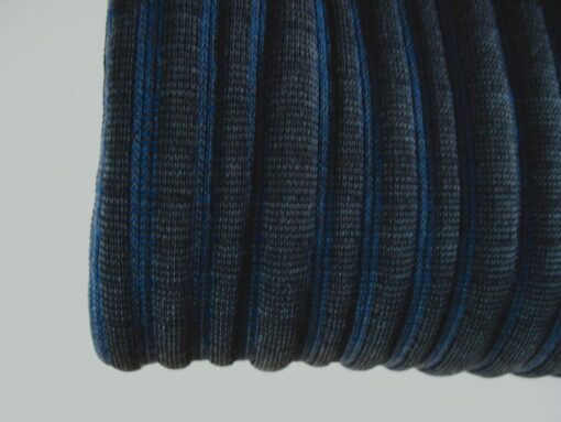 Kvadrat Febrik Husk 0794 Source blauw zwart