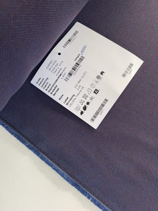 Kvadrat Field 2 0773 roodbruin blauw paars