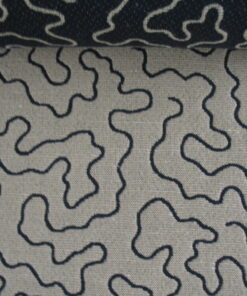 meubelstof zwart patroon op beige