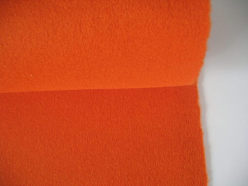 Kvadrat Divina 3 542 oranje viltwol