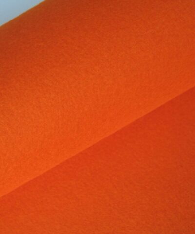 Kvadrat Divina 3 542 oranje viltwol