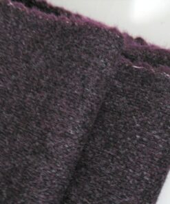 Gudbrandsdalens Amdal 680 paars aubergine grijs