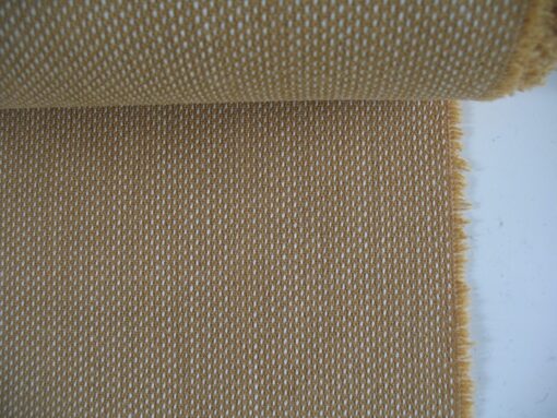 Kvadrat Clara 2 277 camel roomwit