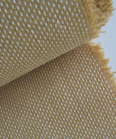 Kvadrat Clara 2 277 camel roomwit