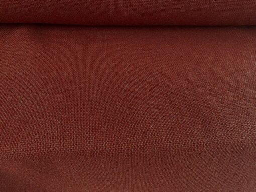 Camira Advantage AD005 Cranberry steenrood