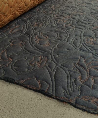 Kvadrat Febrik Rose 433 Petrol blauwgrijs met bloemen