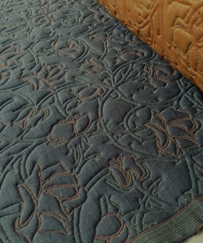 Kvadrat Febrik Rose 433 Petrol blauwgrijs met bloemen