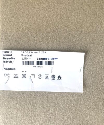 Kvadrat Divina 3 224 beige vilt wol