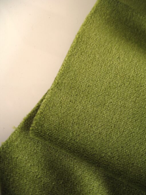 Vescom Togo 11 mohair velours groen