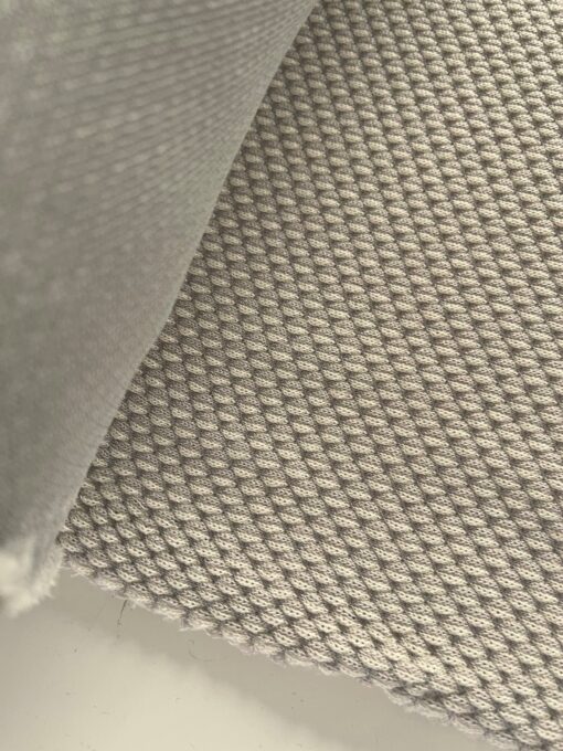 Kvadrat Febrik Drop Meringue 0101 creme taupe grijs