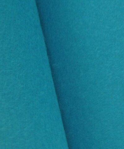 Kvadrat Divina 3 826 turquoise blauw wolvilt