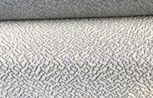 Kvadrat Vale 112 creme zwart 3-D patroon