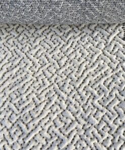 Kvadrat Vale 112 cream and black 3D pattern