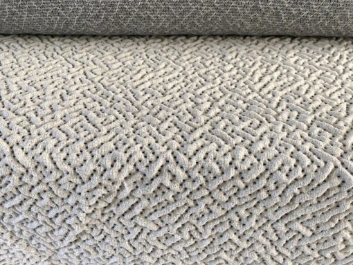 Kvadrat Vale 112 creme zwart 3-D patroon