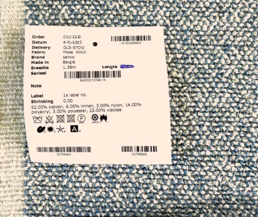 Kvadrat Sahco Moss 010 blauw creme grijs bouclé