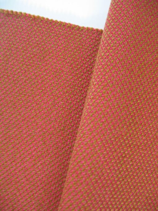 Kvadrat Steelcut Trio 2 565 olijfgroen fuchsia hardroze