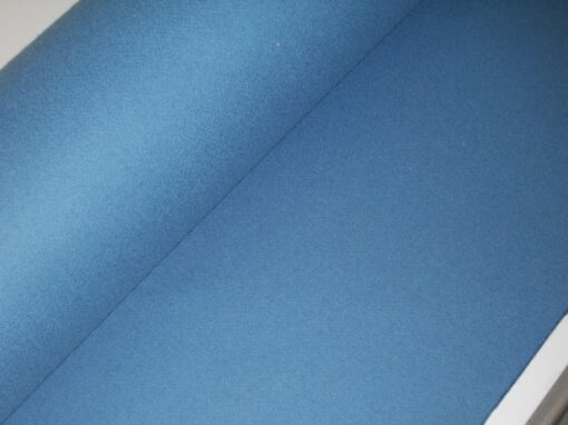 Kvadrat Divina 3 742 licht blauw