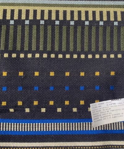 Maharam Point 004 Black and Cobalt zwart blauw