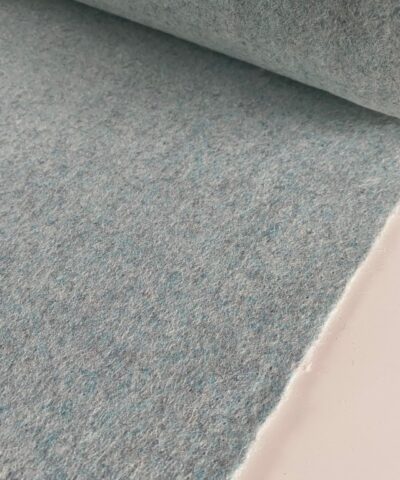 Kvadrat Divina MD 813 pastel en lichtblauw