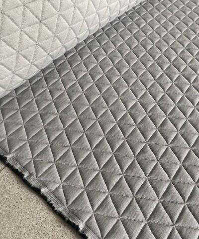 Kvadrat Febrik Triangle 946 Grey