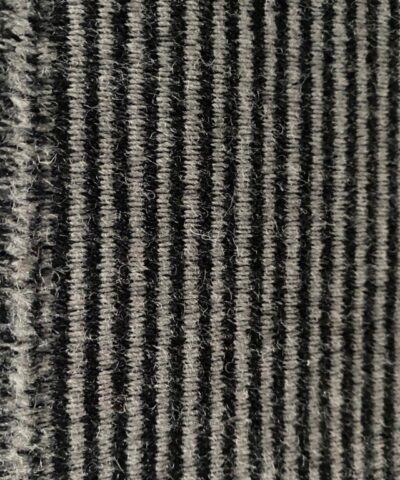 Meubelstof zwart grijs verticale streep wol
