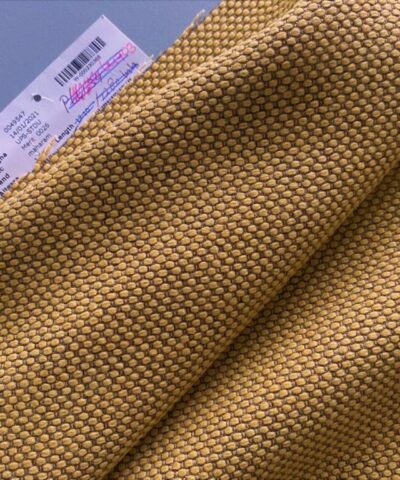 Maharam Merit Sandstorm 026 geel
