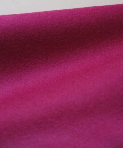 meubelstof vilt wol cyclaam roze