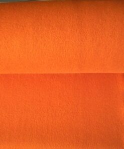 Kvadrat Divina 3 536 oranje viltwol