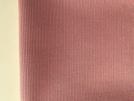 Kvadrat Suunta 0622 roze licht blauw