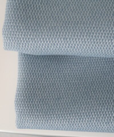 Maharam Messenger 5 093 pastel blauw