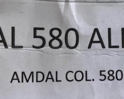 Gudbrandsdalens Amdal 580 Almond burnt orange grijs