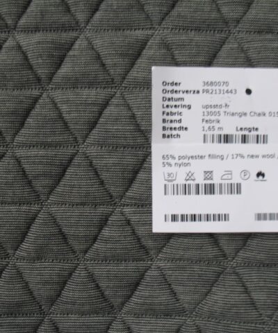 Kvadrat Febrik Triangle 152 Chalk zwart lichtgrijs