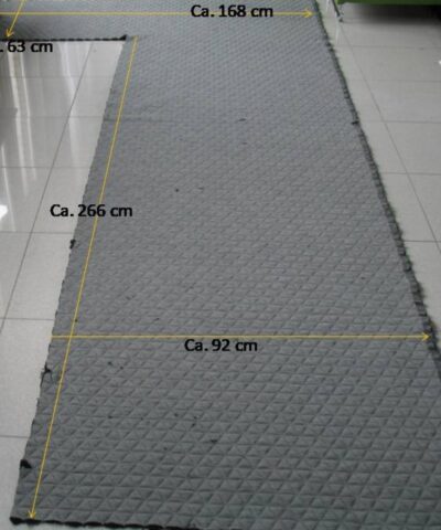 Kvadrat Febrik Triangle 152 Chalk zwart lichtgrijs